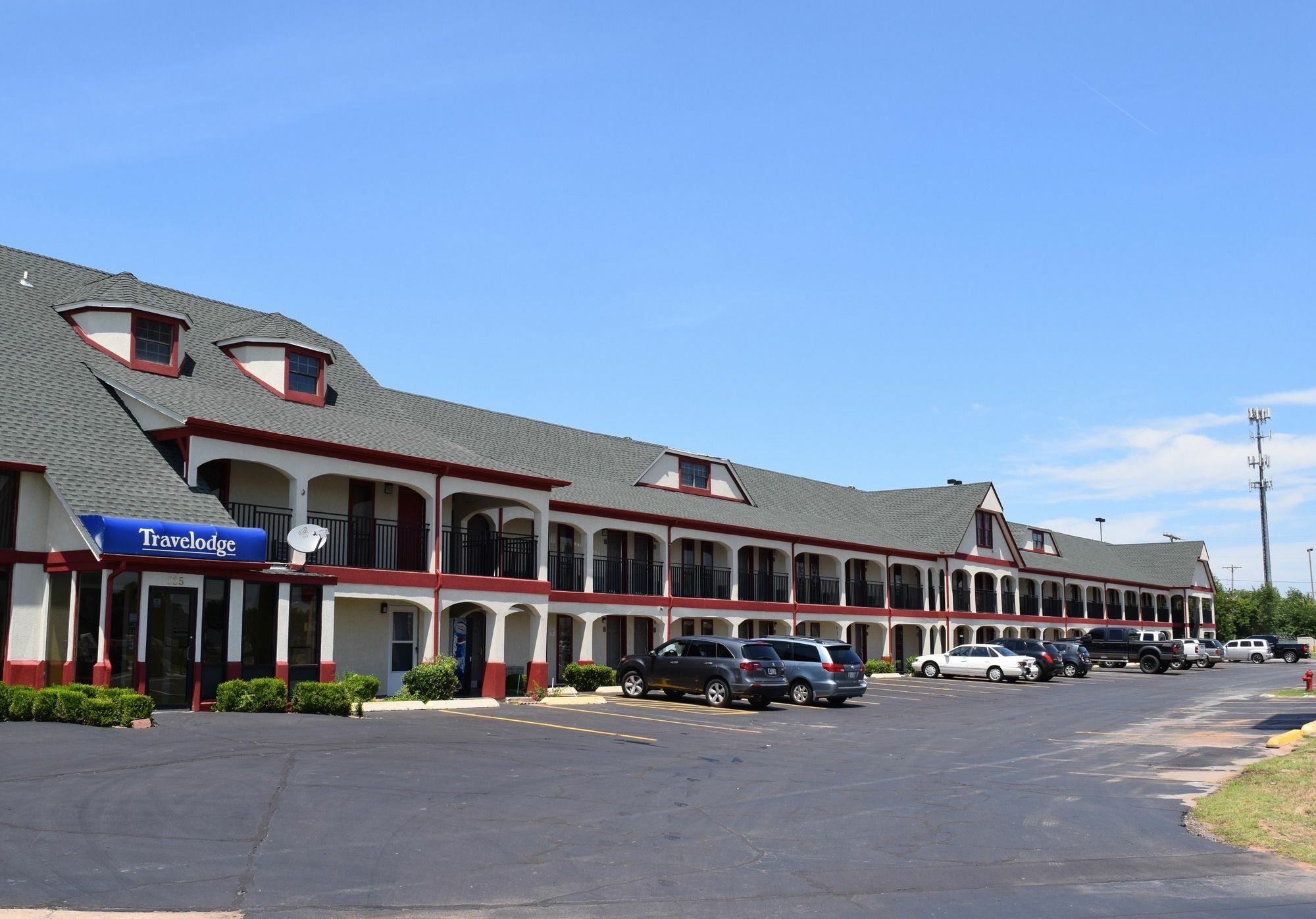 Travelodge Inn & Suites By Wyndham Norman Ngoại thất bức ảnh