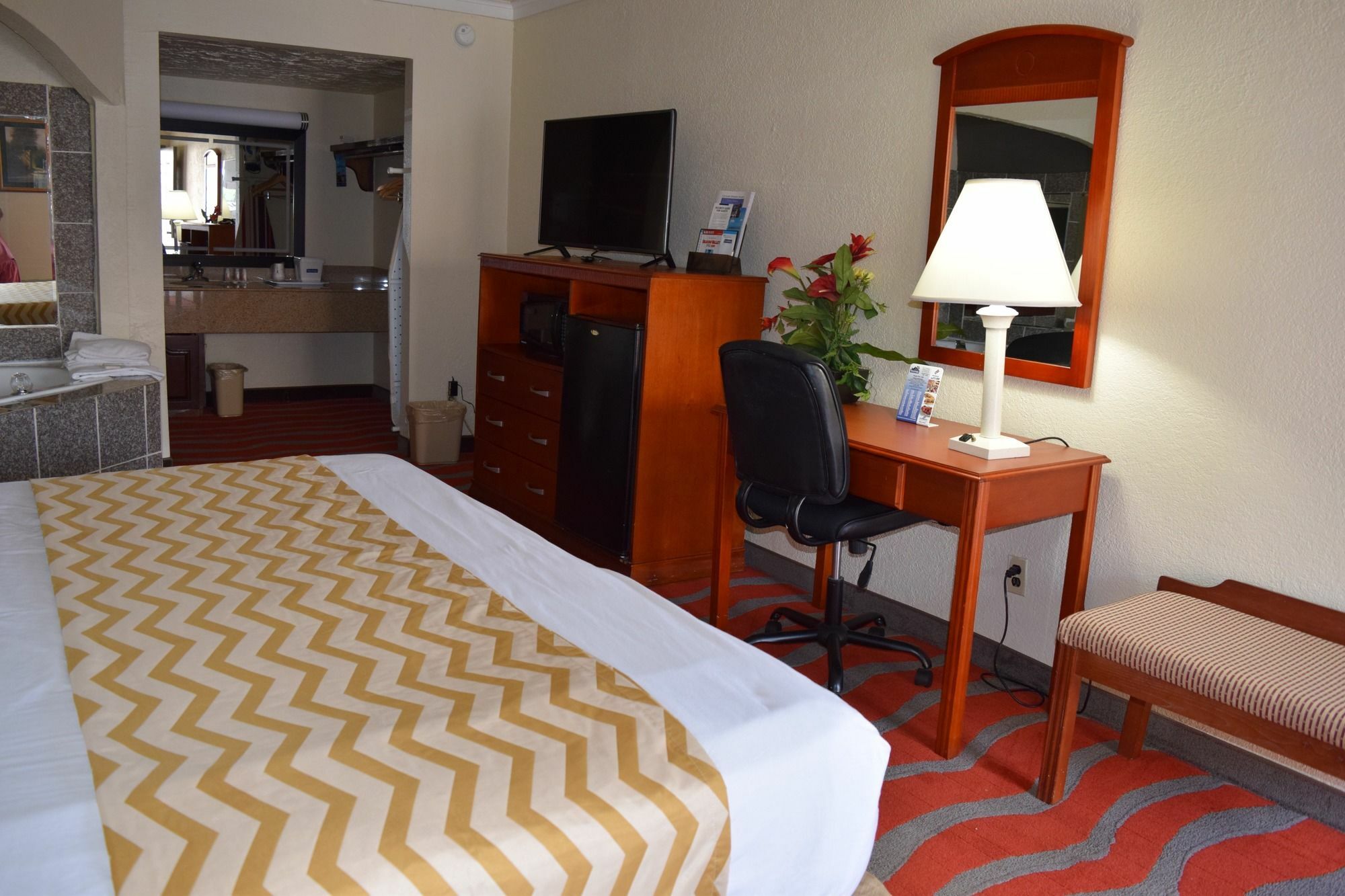 Travelodge Inn & Suites By Wyndham Norman Ngoại thất bức ảnh
