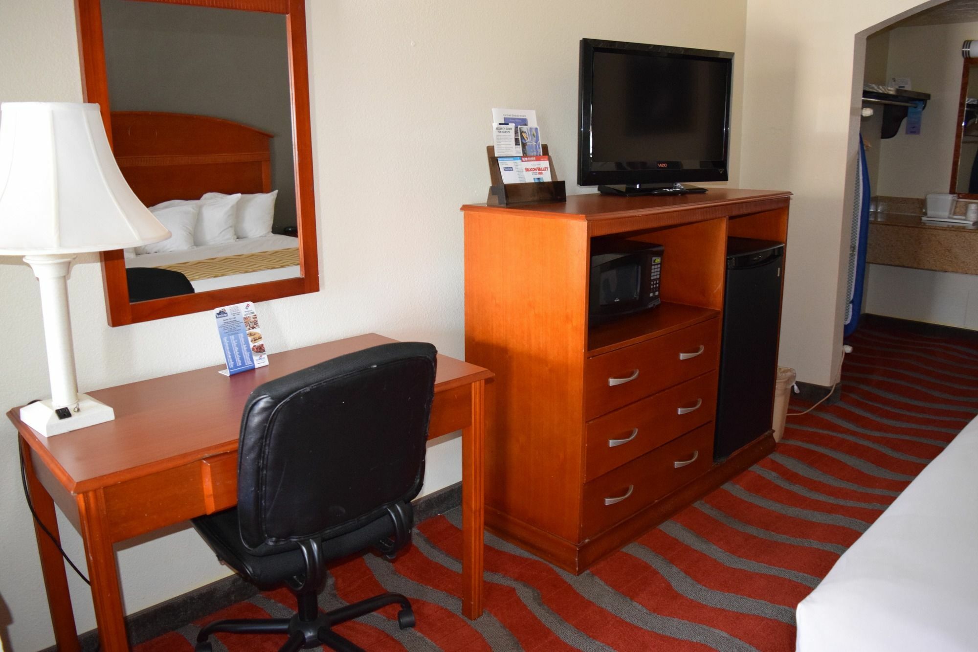 Travelodge Inn & Suites By Wyndham Norman Ngoại thất bức ảnh