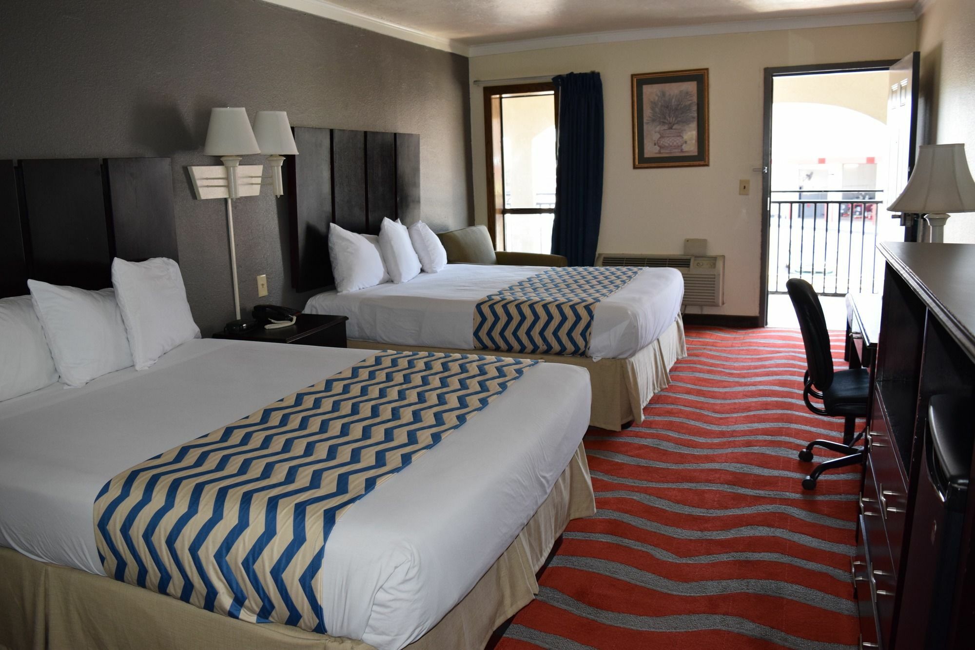 Travelodge Inn & Suites By Wyndham Norman Ngoại thất bức ảnh